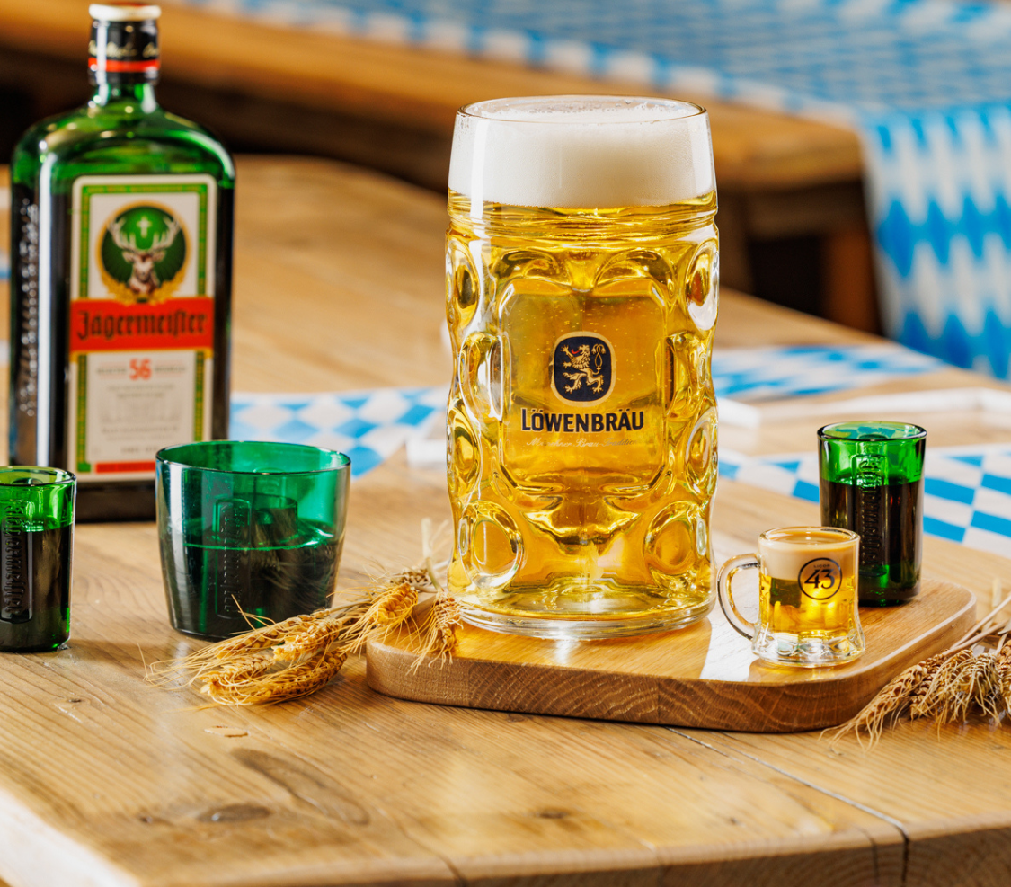 The Hollybush Hotel OKTOBERFEST